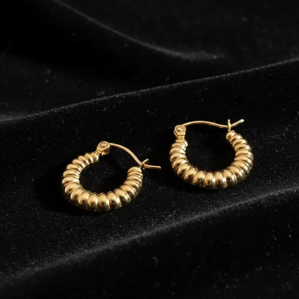 14K Yellow Gold Hollow Hoop Earrings By Tehrani Jewelry